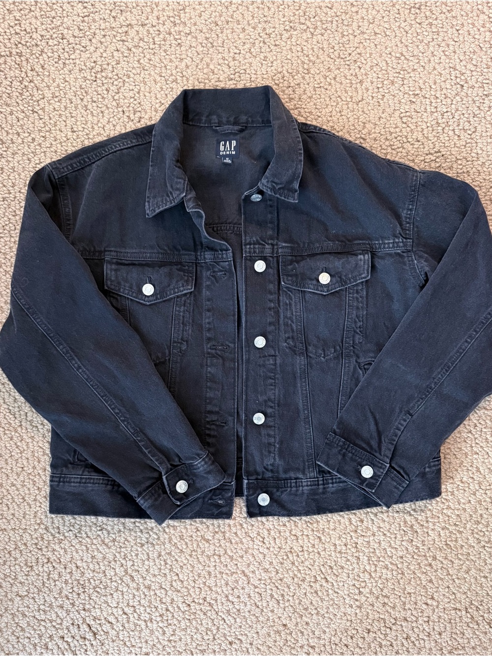 NWOT GAP Black Denim Jacket nwot